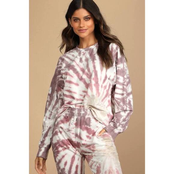 Lulus Tops - Lulus Take A Day Off Purple Tie-dye Crew Neck Pullover Sweatshirt - Size S